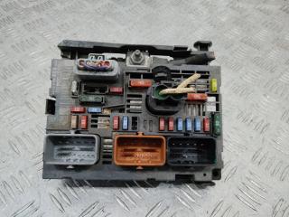 блок предохранителей Peugeot 308 T7 2009, 9666700480, R05