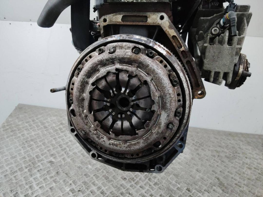 Комплект сцепления (в двигателе) Renault Megane 3 поколение 2010, 1.5 л., K9K J 836, дизель, МКПП, 8200450217 - фото №1