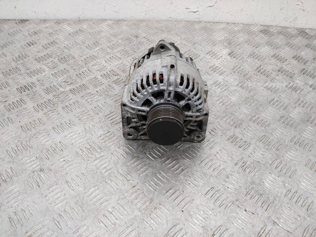 генератор Renault Megane 2 поколение 2005, 8EL011710741 - фото №1