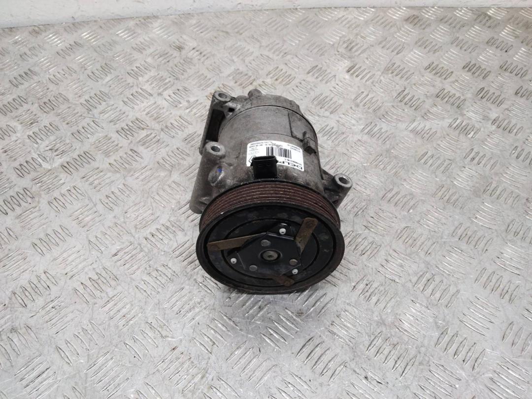 компрессор кондиционера Renault Scenic 2 поколение 2005, 8200600110 - фото №1