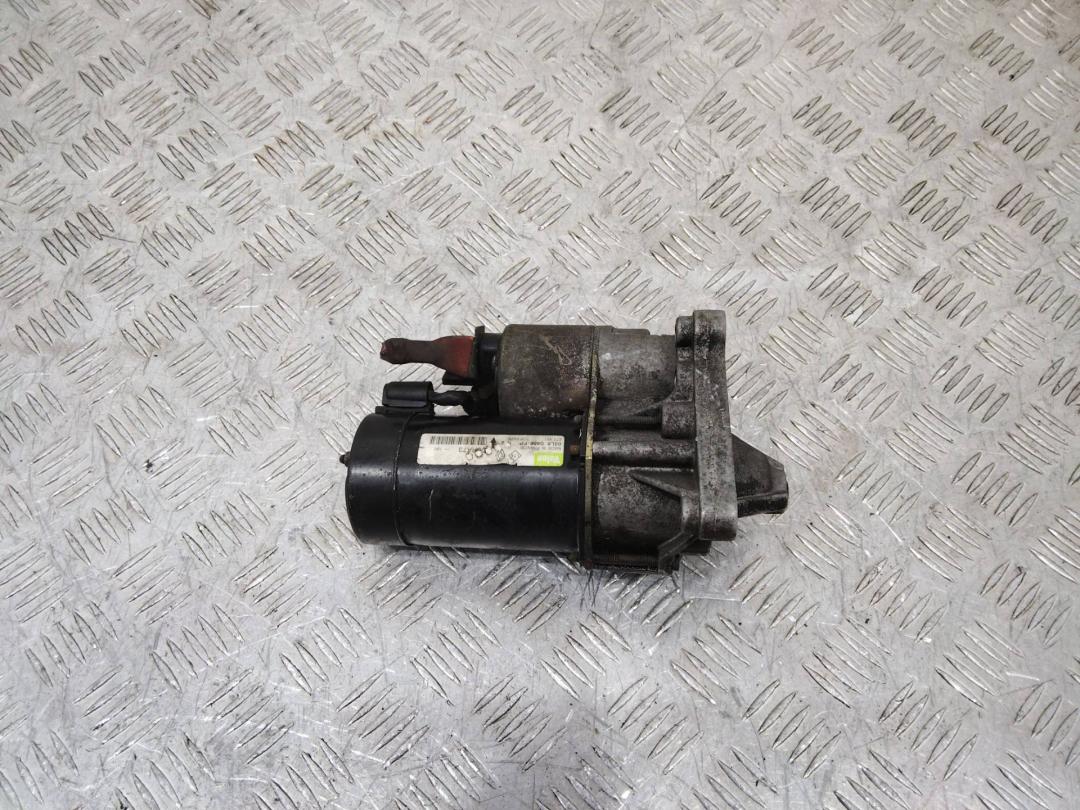 стартер Renault Clio 2 поколение 1998, 1.4 л., бензин - фото №1