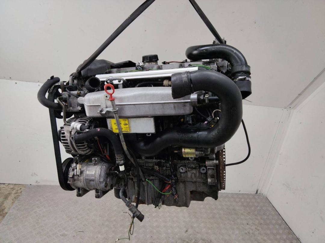 двигатель Volvo V70 1 поколение 1999, 2.3 л., B 5234 T3, бензин, B5234T - фото №1