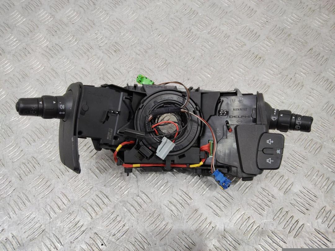переключатель подрулевой (стрекоза) Renault Modus 2 поколение 2012, 8200906769 - фото №1