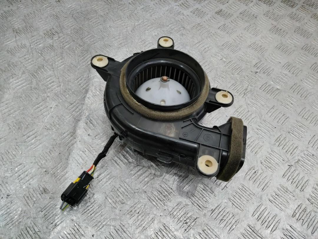 моторчик печки Peugeot 508 1 поколение 2013, 9670033580 - фото №1