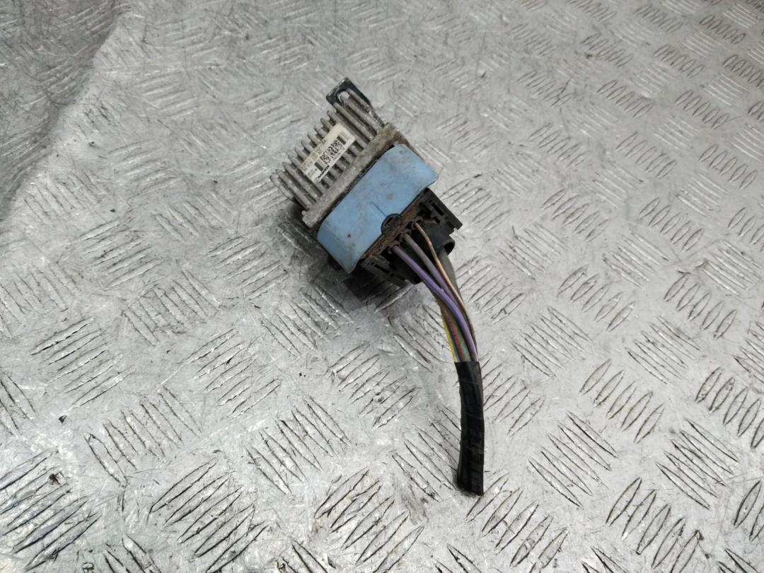 реле накала свечей Land Rover Range Rover Evoque L538 2013, 9663824880, AV6112A343BA - фото №1