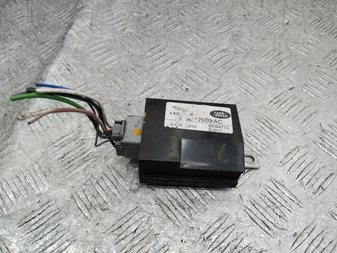 блок управления (другие) Land Rover Range Rover Evoque L538 2013, BJ3217509AC - фото №1
