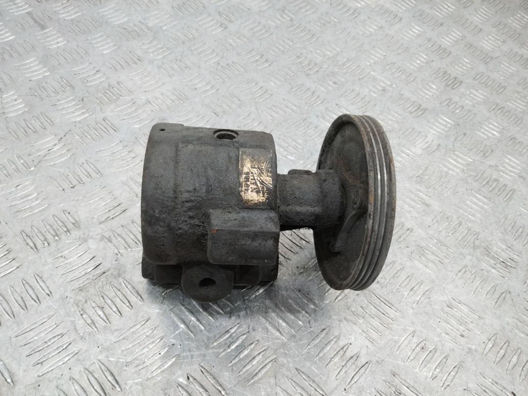 насос гидроусилителя руля Renault Megane 1 поколение 1998, 26046186 - фото №1