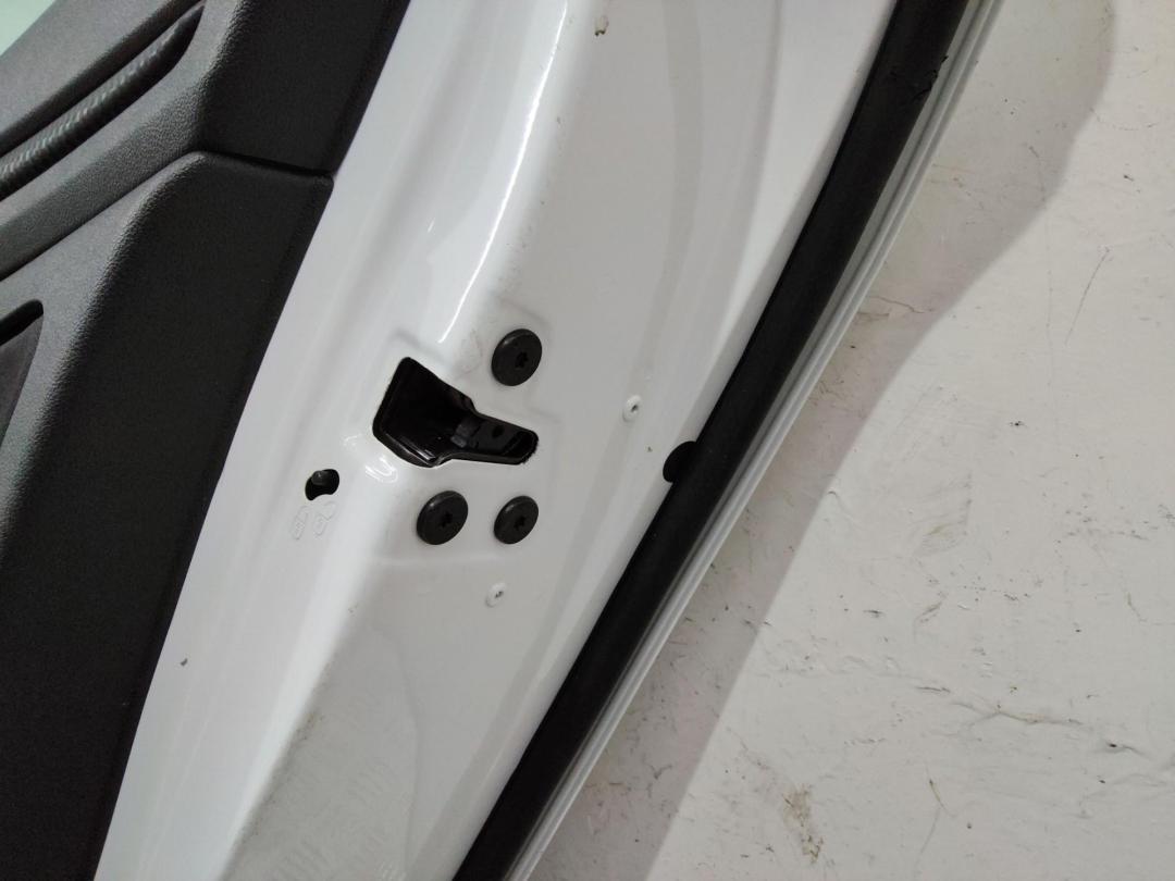 замок двери задней правой Renault Megane 4 поколение 2016, хетчбэк 5 дв. - фото №1