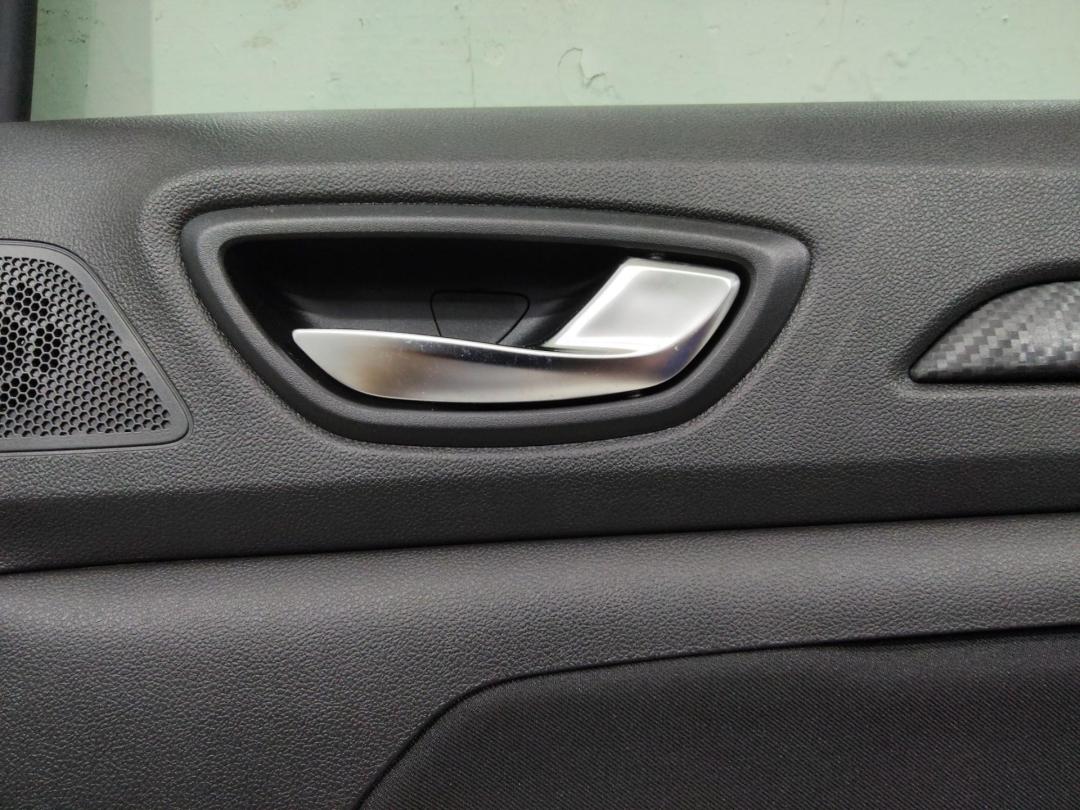 ручка внутренняя задняя правая Renault Megane 4 поколение 2016 - фото №1