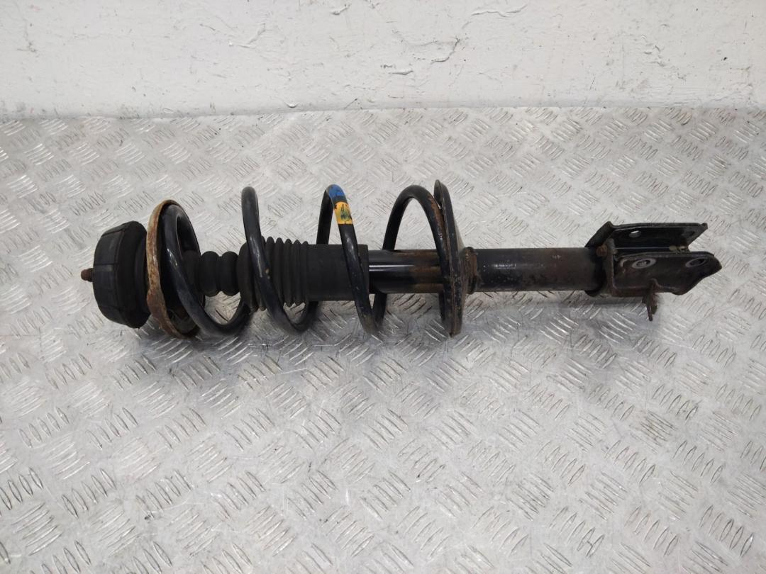 стойка амортизатора Renault Logan 1 поколение 2008, 1.5 л., дизель, 8200748984 - фото №1