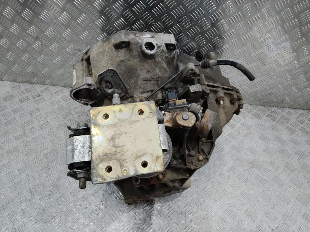 КПП механическая (МКПП) Volkswagen Sharan 1 поколение 1999, 1.9 л., дизель, 957T7002AC - фото №1