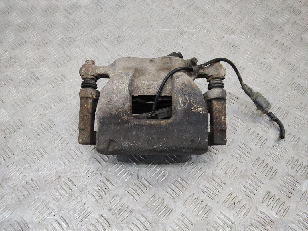 суппорт передний левый Ford Transit 8 поколение 2017 - фото №1