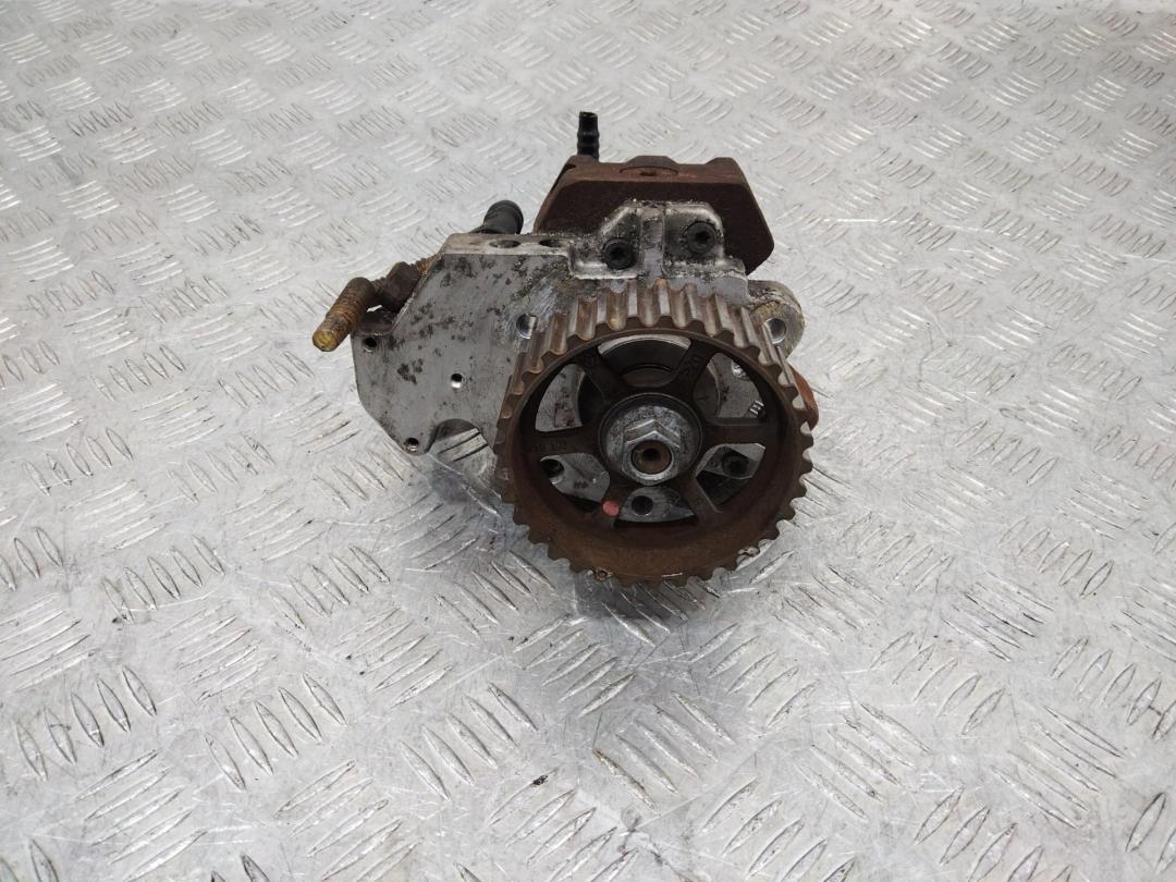 ТНВД Renault Megane 2 поколение 2005, 1.9 л., дизель, МКПП, 8200342594 - фото №1