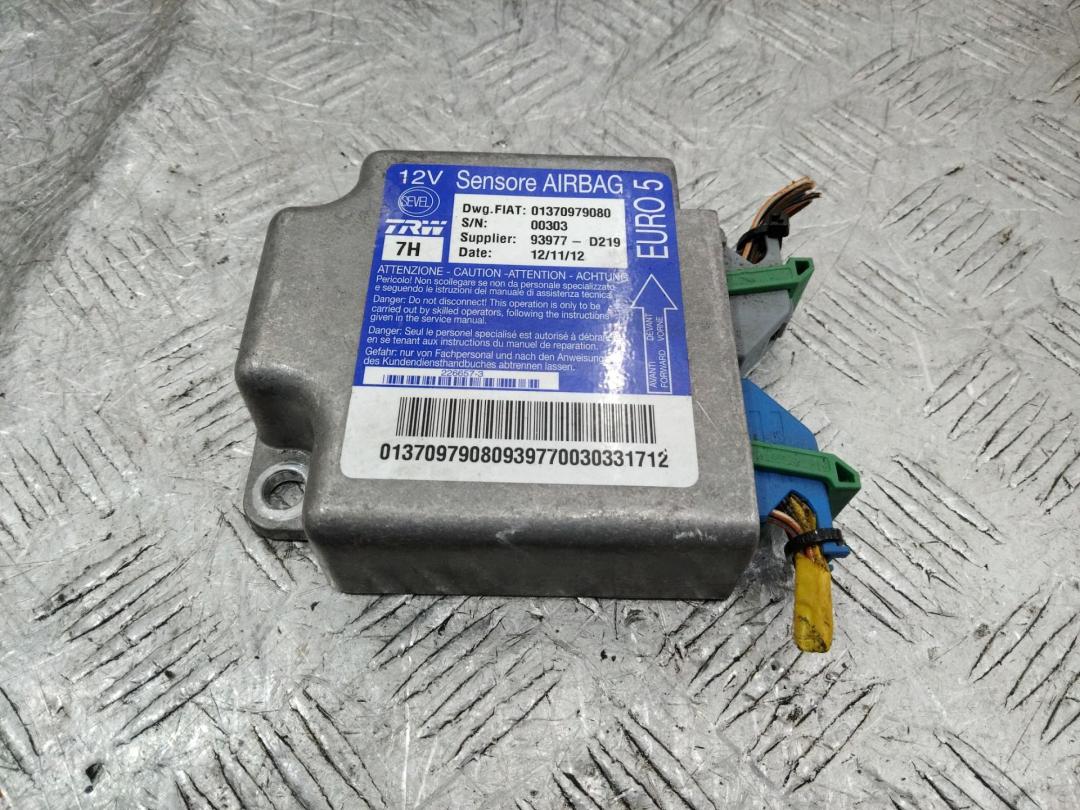 блок AirBag Citroen Jumper 2 поколение 2013, 01370979080 - фото №1