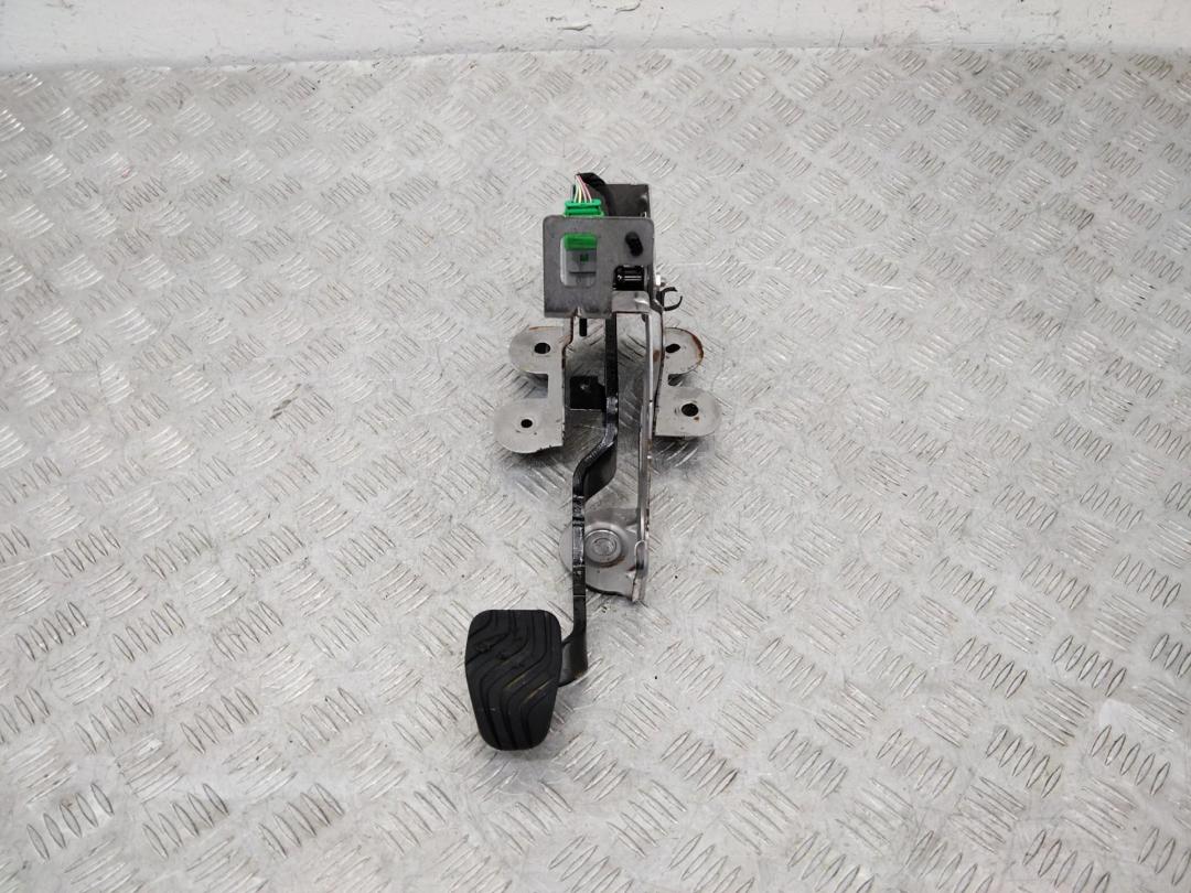 педаль тормоза Renault Megane 4 поколение 2016, 465013420R - фото №1