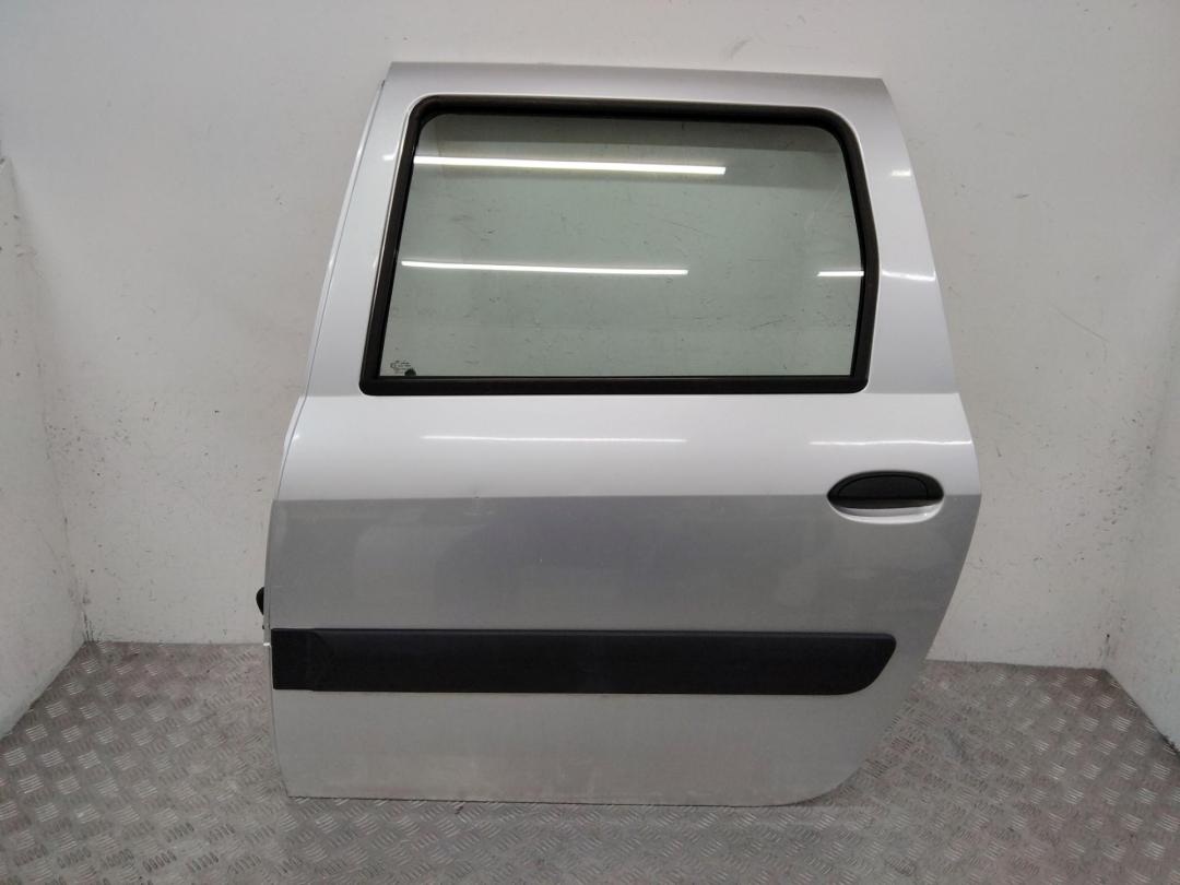 дверь задняя левая Renault Logan 1 поколение 2008, универсал - фото №1