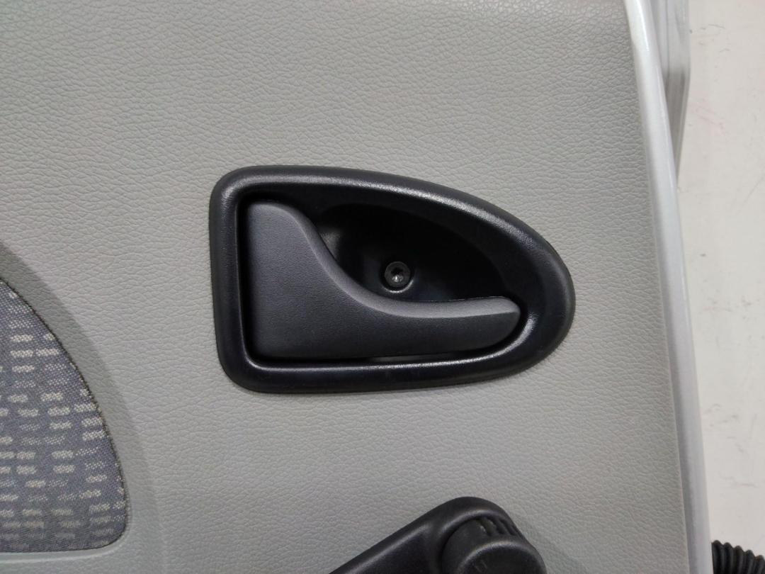 ручка внутренняя задняя левая Renault Logan 1 поколение 2008, универсал - фото №1