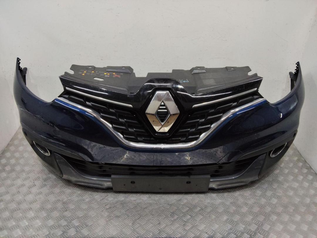 бампер передний Renault Kadjar 1 поколение 2017, 620220343R - фото №1