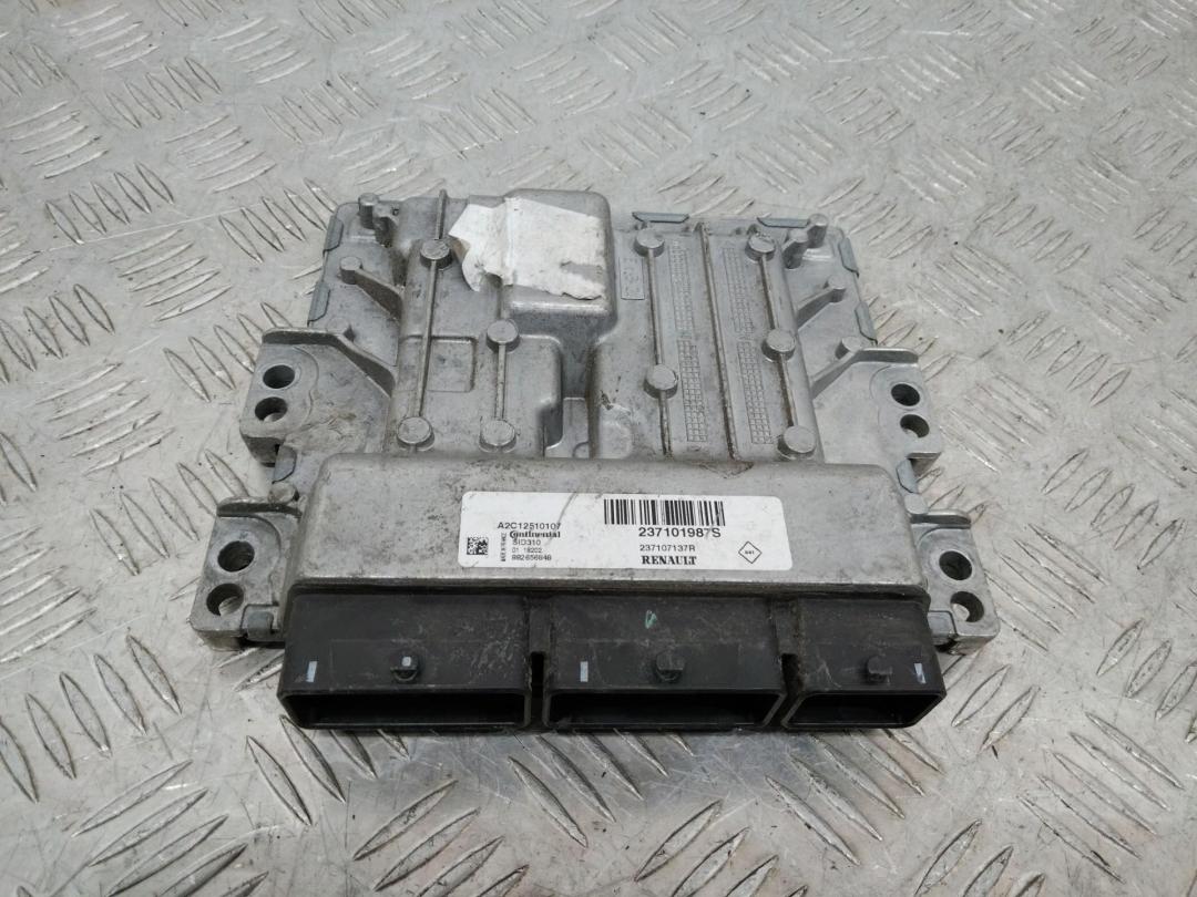 блок управления двигателем Renault Megane 4 поколение 2018, 237107137R - фото №1