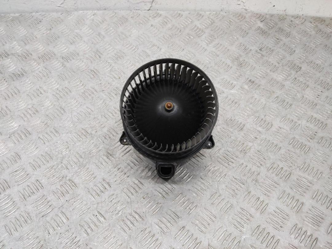 моторчик печки Ford Transit 8 поколение 2016, BK2T18456AA - фото №1