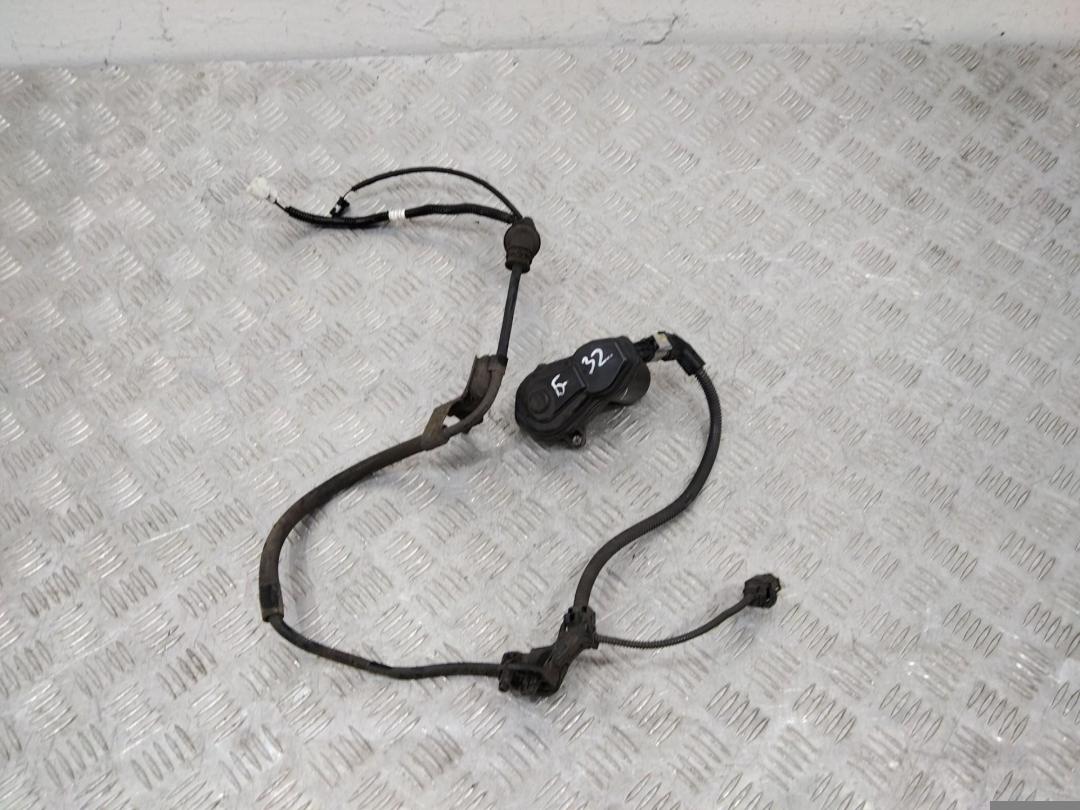 моторчик стояночного тормоза заднего Toyota C-HR 1 поколение 2018, A006B119 - фото №1