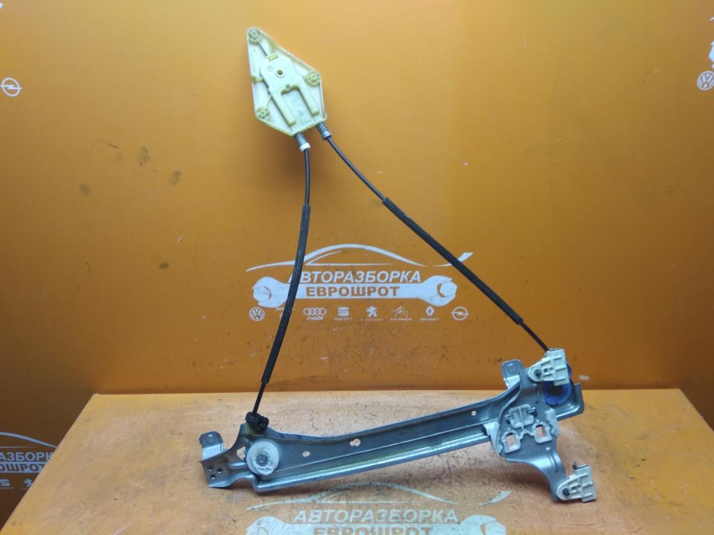 стеклоподъемник электрический задний правый Renault Megane III (2008—2014) 2009, 1.6i K4M 848, 827200003R - фото №1