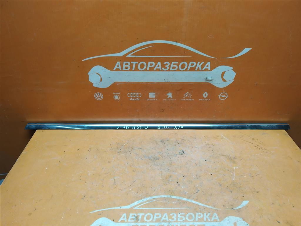 молдинг стекла Opel Astra J рестайлинг (2012—2018) 2010, 1.6i A16XER, 13260072 - фото №1