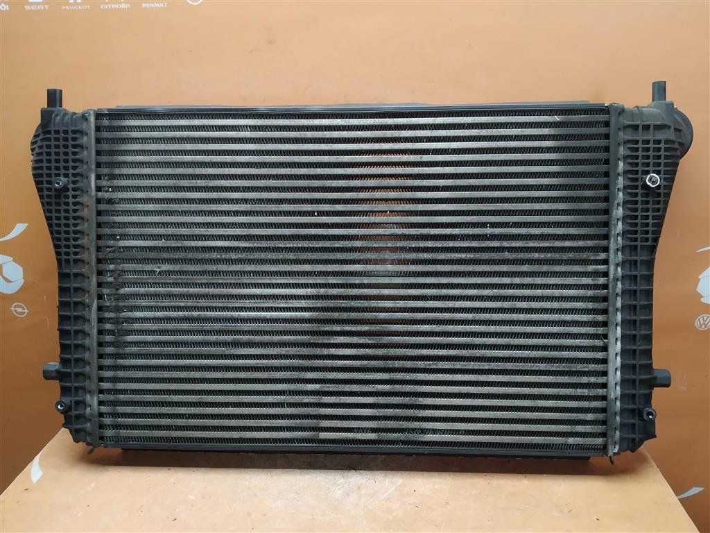интеркулер Volkswagen Passat B6 (2005—2010) 2008, 2.0TD BKP, 3C0145805G - фото №1