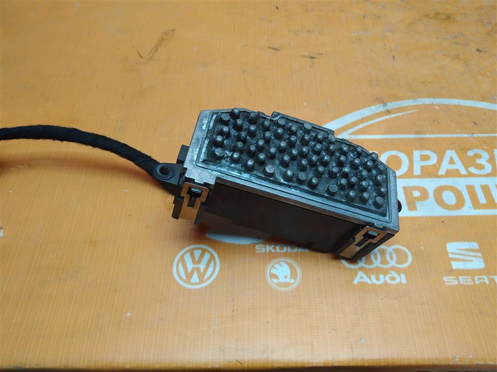 сопротивление печки Volkswagen Jetta VI (2010—2015) 2012, 2.0TD BKP, 3C0907521E - фото №1