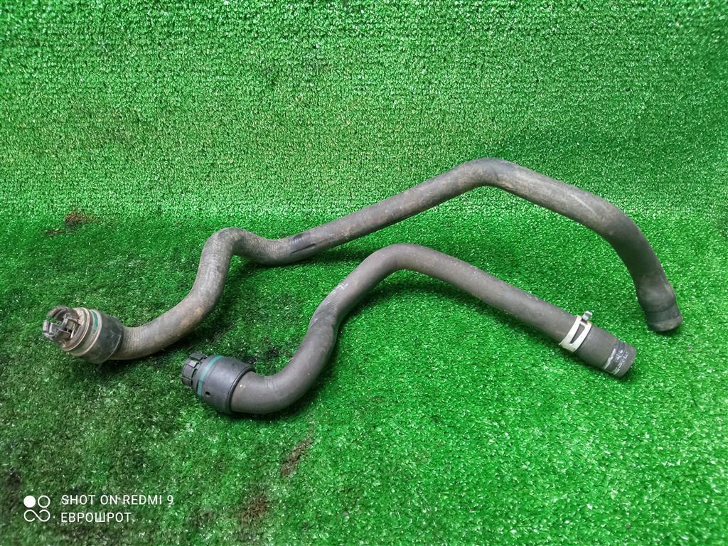 патрубок отопителя (печки) Opel Astra H рестайлинг (2006—2014) 2012, 1.4i Z14XEP, 13123421 - фото №1