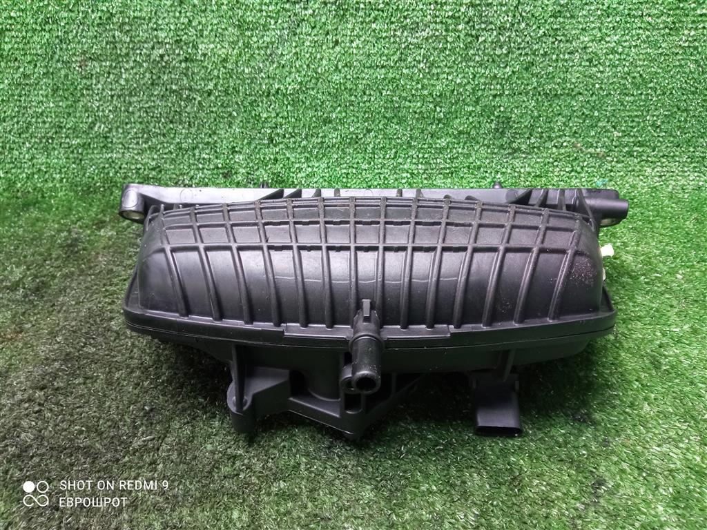 коллектор впускной Volkswagen Tiguan I (2007—2011) 2009, 1.4TSI CAV, 03C129711AE - фото №1