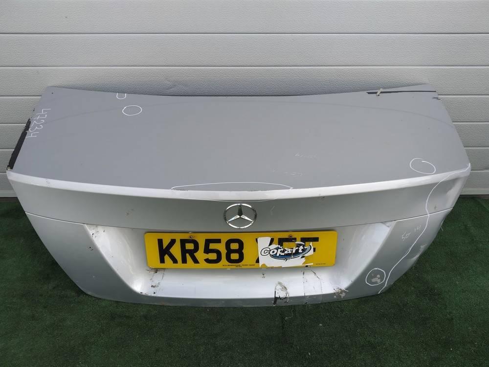 крышка багажника (дверь 3-5) Mercedes-Benz C-Класс W204/S204 (2006—2011) 2007, 2047500075 - фото №1