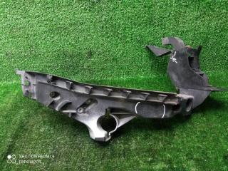 крепление фары правой Audi A4 B8 (2007—2012) 2010, 8K0805608R