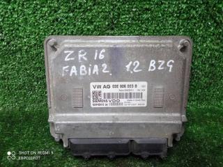 блок управления двигателем Skoda Fabia II (2007—2010) 2008, 1.2i BZG, 03E906023B