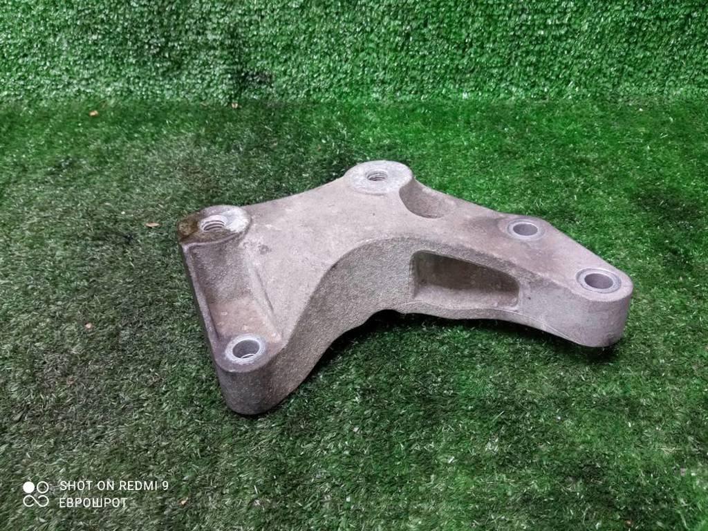 кронштейн КПП Opel Corsa D (2006—2010) 2010, 1.2i Z12XEP, 13185906 - фото №1