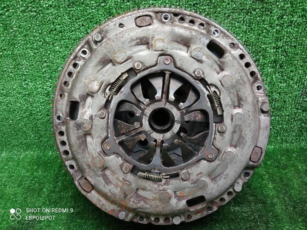 маховик Volkswagen Passat B6 (2005—2010) 2008, 1.9TD BXE, 03G105266BA - фото №1
