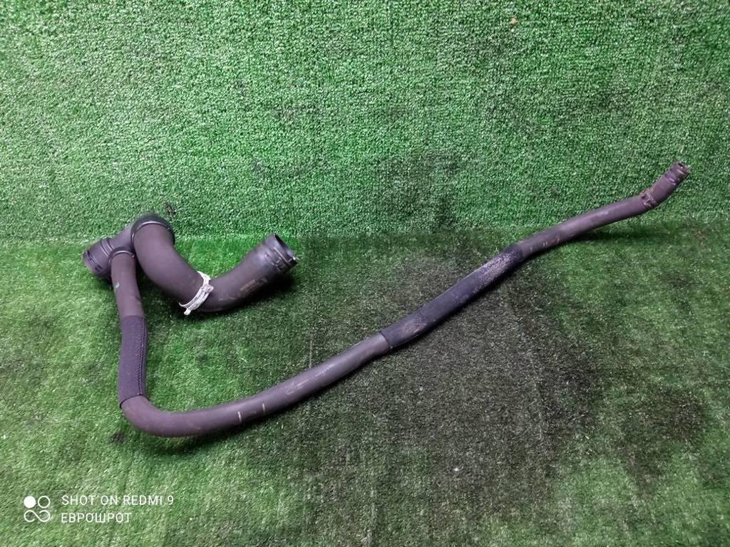 патрубок радиатора Opel Astra J рестайлинг (2012—2018) 2014, 1.6i A16XER, 13251438 - фото №1