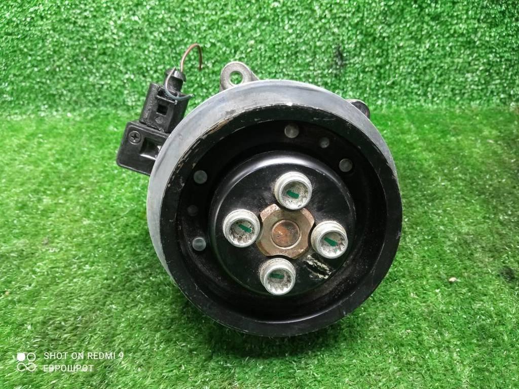 помпа Volkswagen Jetta V (2005—2011) 2008, 1.4TSI BLG, 03C121004J - фото №1