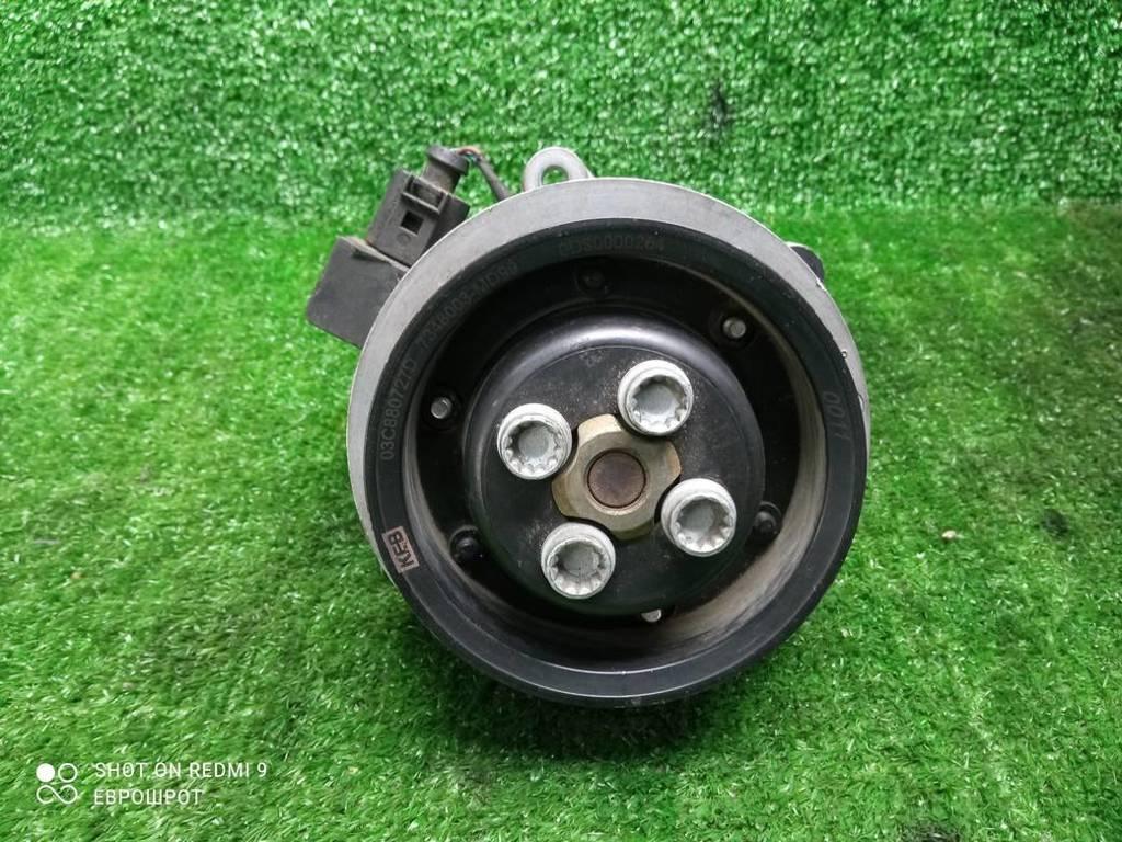 помпа Volkswagen Jetta V (2005—2011) 2008, 1.4TSI BLG, 03C121004J - фото №1