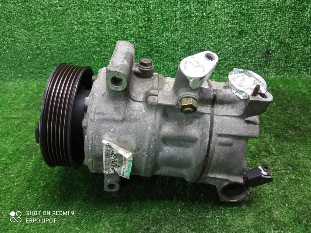 компрессор кондиционера Volkswagen Tiguan I (2007—2011) 2009, 1.8TSi CDA, 5N0820803H - фото №1