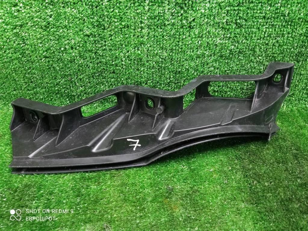 Крепление бампера переднего Volkswagen Passat B6 (2005—2010) 2008, 2.0TD CBAB, 3C0807890 - фото №1