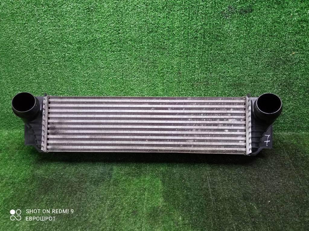 интеркулер BMW 5 серия GT F07 (2009—2013) 2011, 17517577115 - фото №1