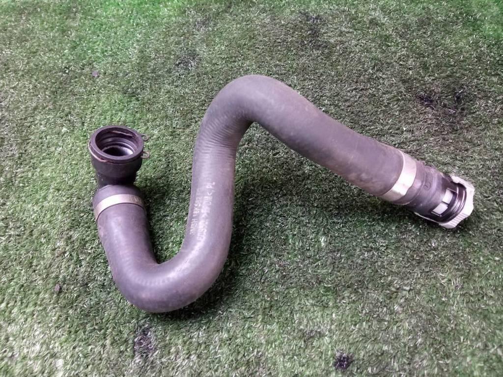 патрубок отопителя (печки) Ford Kuga I (2008—2012) 2010, 2.0TD Duratorq, 3M5H18K582FG - фото №1