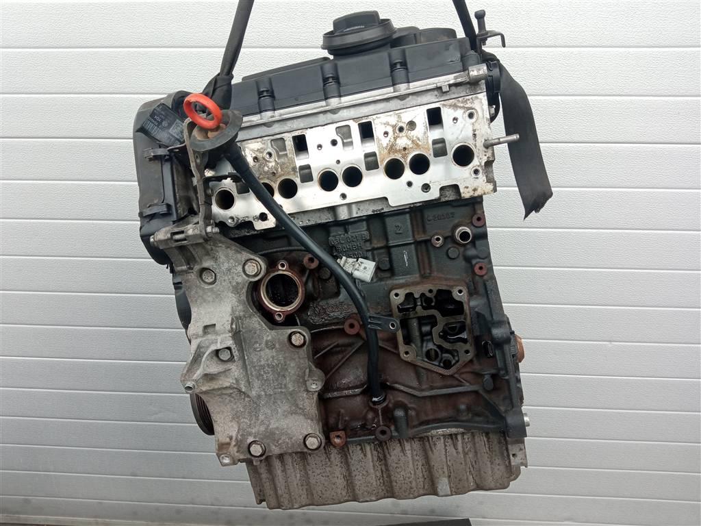 двигатель Volkswagen Passat B6 (2005—2010) 2008, 2.0TD BKP, 03G100098C - фото №1