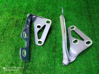 петля капота Opel Astra H рестайлинг (2006—2014) 2012, 1.6i Z16XER, 13213447