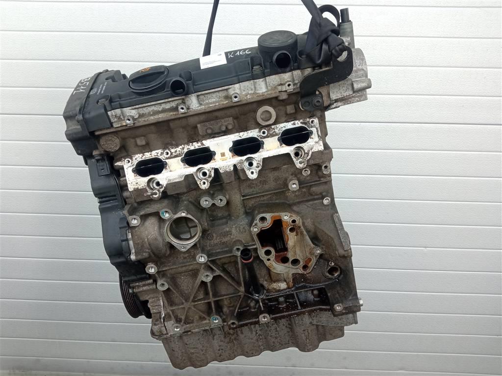 двигатель Volkswagen Passat B6 (2005—2010) 2008, 2.0FSI BLR 065009, 06F100032NX - фото №1