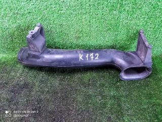 воздухозаборник Opel Zafira B рестайлинг (2008—2014) 2010, 1.6i A16XER, 55351756