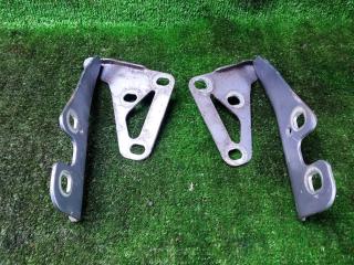 петля капота Opel Astra H рестайлинг (2006—2014) 2012, 1.6i Z16XER, 13213447