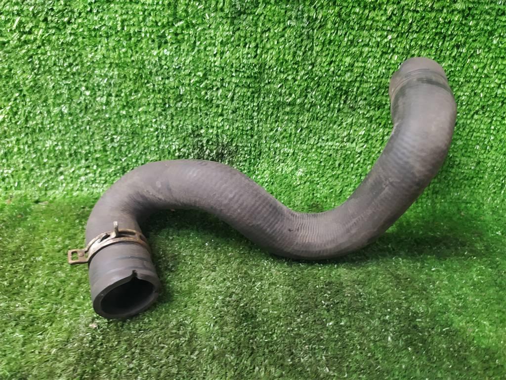 патрубок радиатора Ford Focus II рестайлинг (2007—2011) 2010, 1.6i HXDA, 3M5H8286XE - фото №1