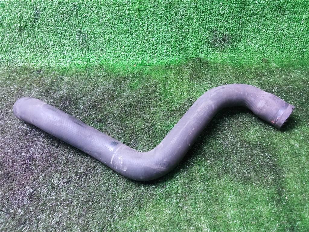 патрубок радиатора Ford Focus II рестайлинг (2007—2011) 2010, 1.8i QQDB, 1490677 - фото №1